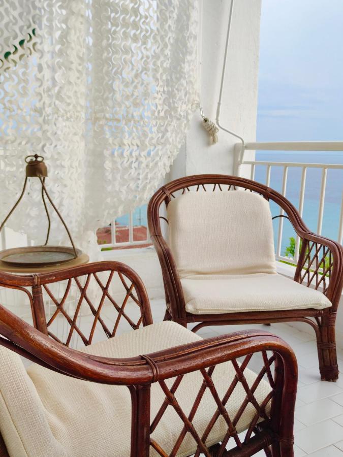 Cozy Seaview Apartment Szíviri Kültér fotó