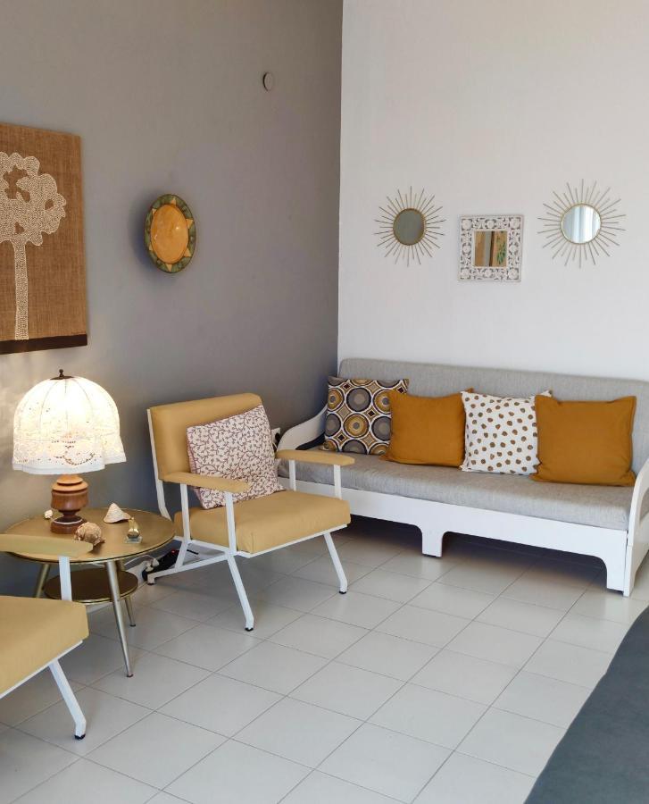 Cozy Seaview Apartment Szíviri Kültér fotó
